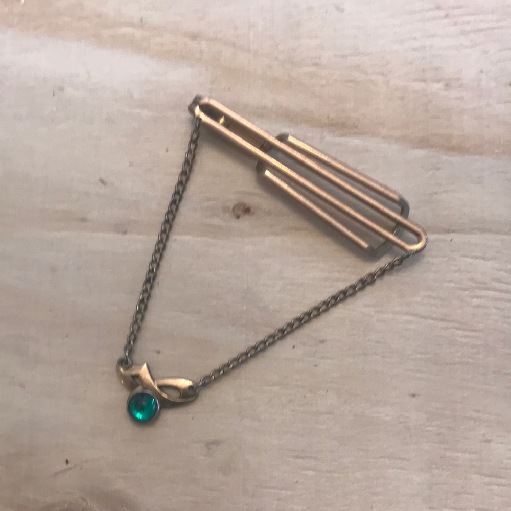 Tie clip